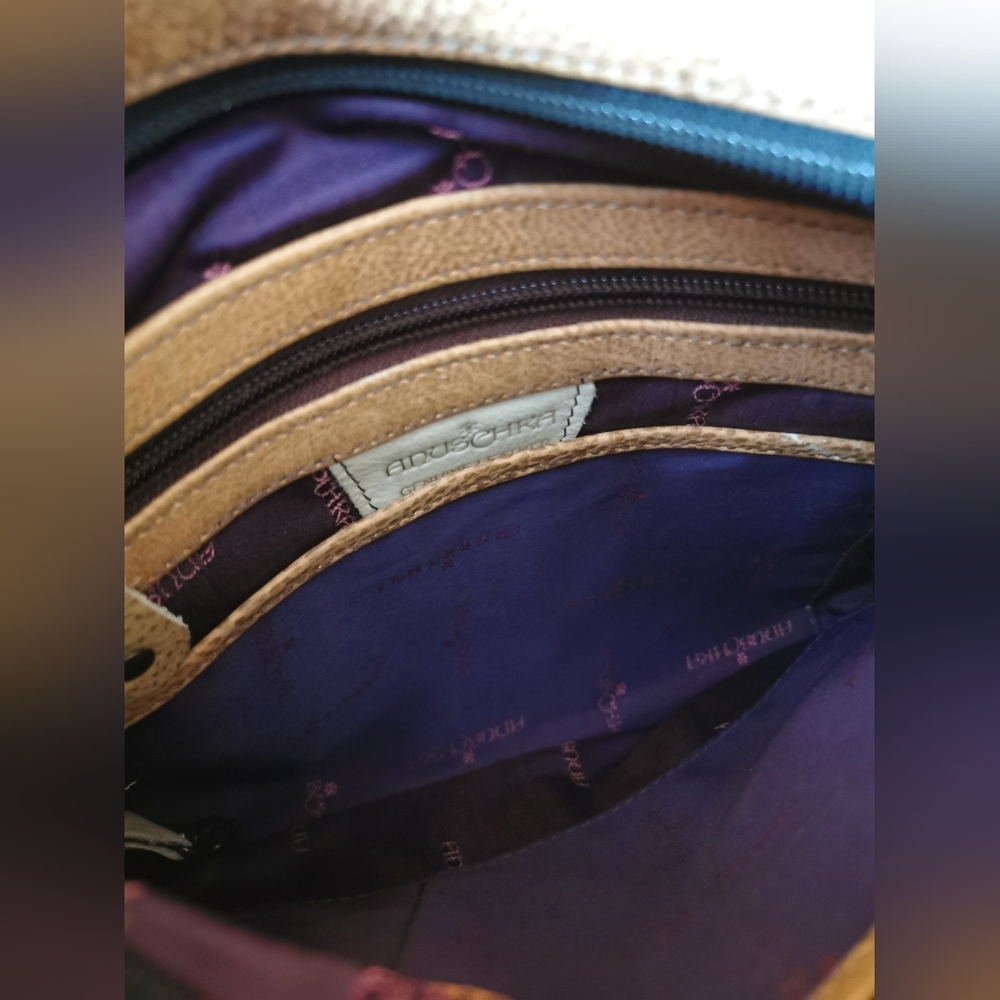 Anuschka “Butterflies & Roses” Hand-Painted Leather Crossbody Bag - Picture 6 of 8